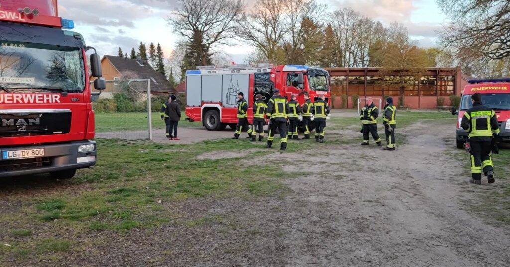 Hier ein paar Eindrücke vom gestrigen Dienst, dort hat uns die Gefahrgutgruppe der …